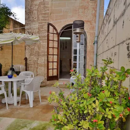 Pensjonat In House - 5 Guests-2 Bedrooms - 2 Bathrooms In Old Town House *